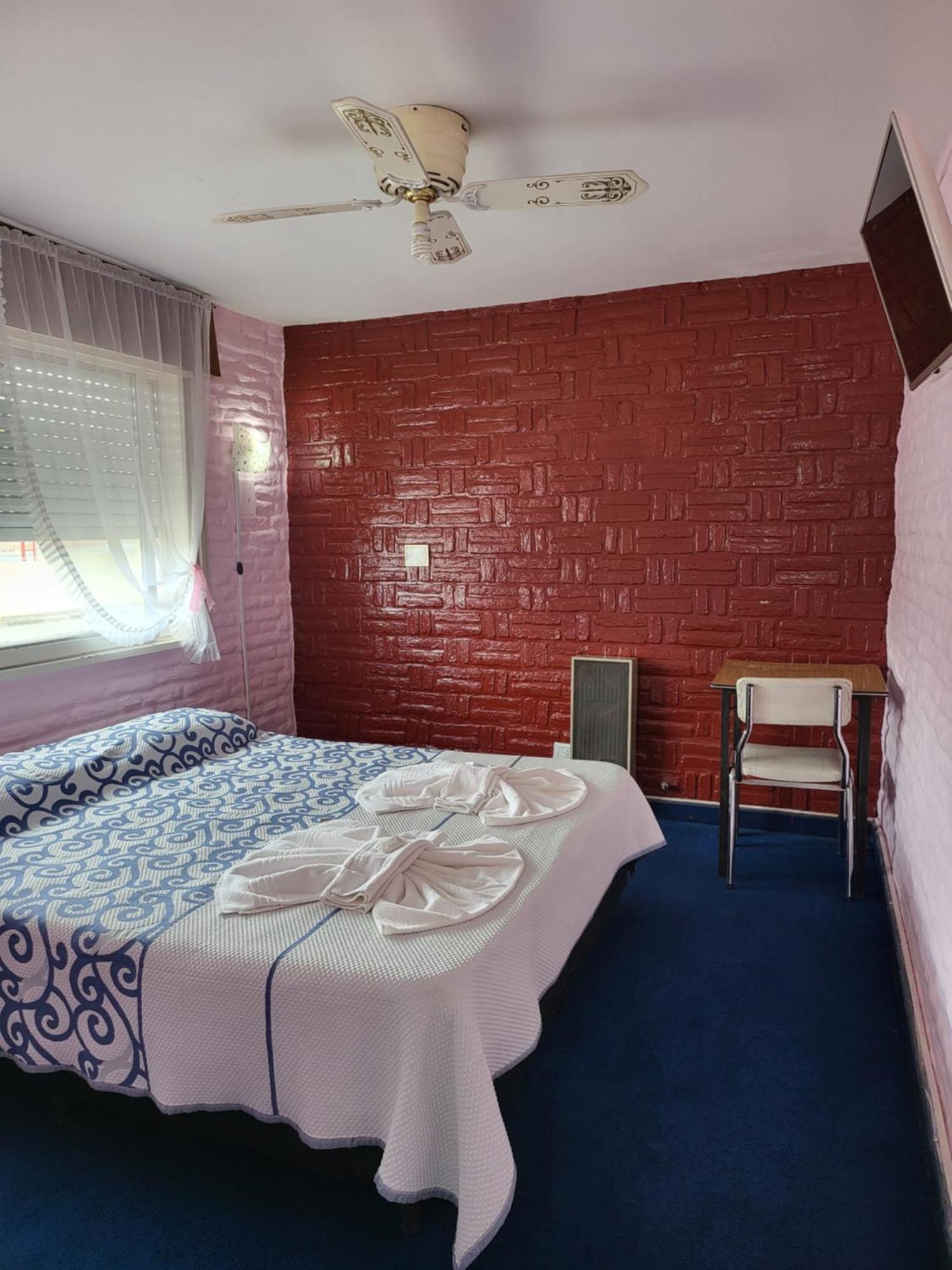 Hotel Car Mar Мина Клаверо Екстериор снимка